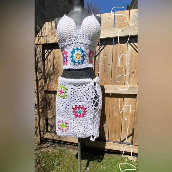 SOLD crocheted summer dress set sunshine colours one size fits all, adjustable - Picture 2 of 4